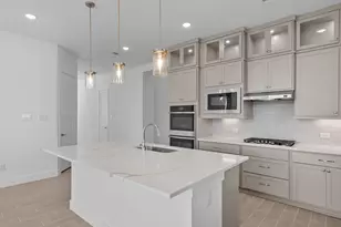 15035 Mission Ave, Mont Belvieu, TX 77523 - Photo 10