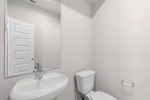 2028 Sugarberry Gully Ln, Conroe, TX 77301 - Photo 12