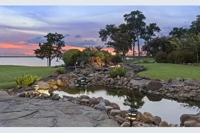 422 S Burnett Drive, Baytown, TX 77520 - Photo 10