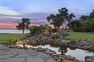 422 S Burnett Dr, Baytown, TX 77520 - Photo 10