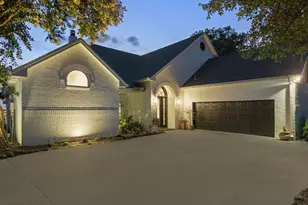 422 S Burnett Dr, Baytown, TX 77520 - Photo 18