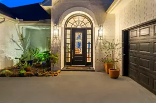 422 S Burnett Dr, Baytown, TX 77520 - Photo 20