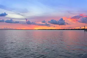 422 S Burnett Dr, Baytown, TX 77520 - Photo 14