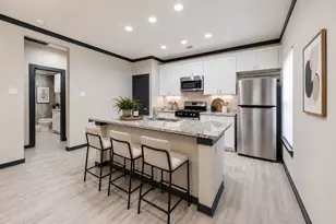 8103 Glass St, Houston, TX 77016 - Photo 4