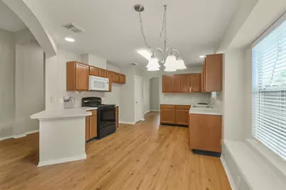 10534 Twin Circle Dr, Montgomery, TX 77356 - Photo 12