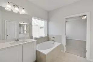 4669 Cleo Day Dr, Katy, TX 77493 - Photo 10