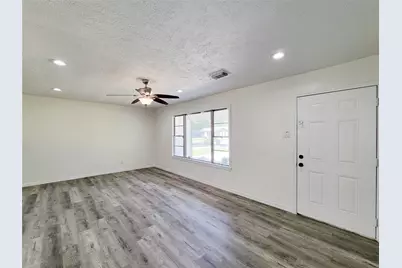 1311 Jefferson, Baytown, TX 77520 - Photo 6