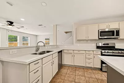 13822 Calm Wind Way, Houston, TX 77045 - Photo 12