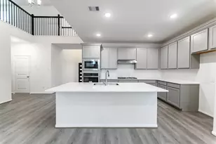 1923 Parks Edge Ln, Angleton, TX 77515 - Photo 8