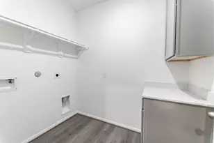 1923 Parks Edge Ln, Angleton, TX 77515 - Photo 24