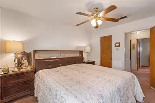 4627 Hollybrook Ln, Houston, TX 77039 - Photo 28