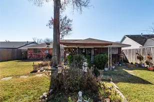 4627 Hollybrook Ln, Houston, TX 77039 - Photo 36