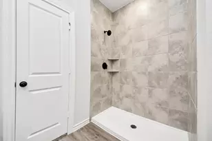 18745 Loom dr, Conroe, TX 77306 - Photo 28