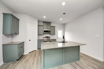 18745 Loom Drive, Conroe, TX 77306 - Photo 16