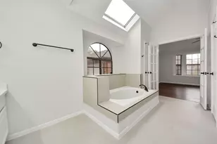 903 Heathgate Dr, Houston, TX 77062 - Photo 16
