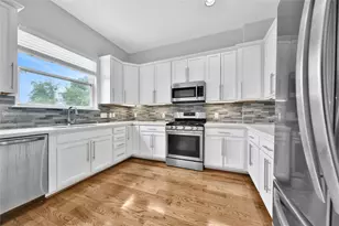 626 E 28th St, Houston, TX 77008 - Photo 10