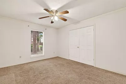 11611 Pebbleton Drive, Houston, TX 77070 - Photo 34