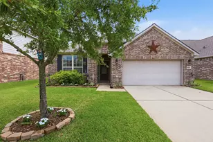 24522 Emerald Pool Falls Dr, Tomball, TX 77375 - Photo 1