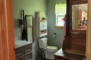 1001 County Rd 4110, Woodville, TX 75979 - Photo 14