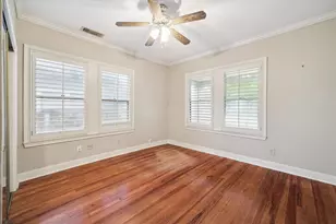 321 W 13th St, Houston, TX 77008 - Photo 6