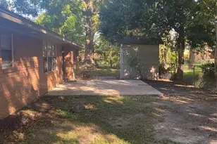 102 Mulberry St, Lake Jackson, TX 77566 - Photo 16