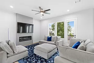 2508 Gray St, Houston, TX 77003 - Photo 1