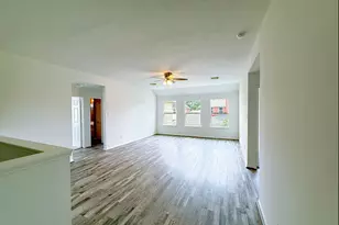 14815 Thomas Mill Ln, Sugar Land, TX 77498 - Photo 12
