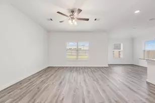 3111 W Frontier Ln, Pinehurst, TX 77362 - Photo 8