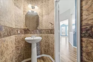 9405 Sundown Dr, Pearland, TX 77584 - Photo 18