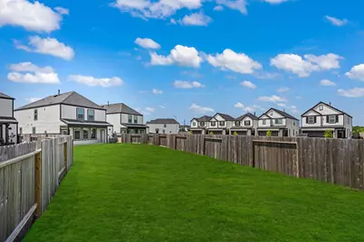 12305 Brandenburg Gate Drive, Houston, TX 77047 - Photo 20