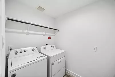 12305 Brandenburg Gate Drive, Houston, TX 77047 - Photo 10