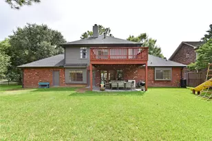 1110 Lake Estates Dr, Sugar Land, TX 77498 - Photo 36