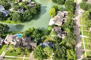 1110 Lake Estates Dr, Sugar Land, TX 77498 - Photo 46