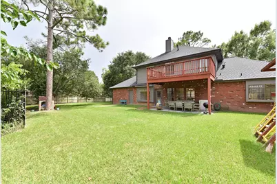 1110 Lake Estates Drive, Sugar Land, TX 77498 - Photo 34