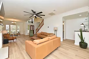 1110 Lake Estates Dr, Sugar Land, TX 77498 - Photo 10