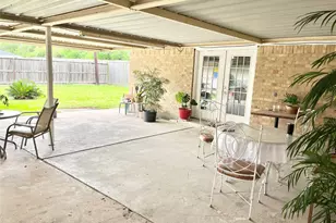 405 Wild Plum St, Houston, TX 77013 - Photo 6