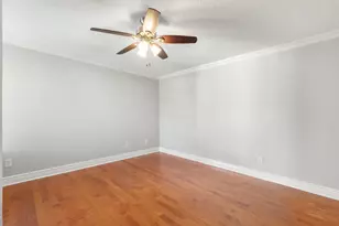 2750 Holly Hall St, Houston, TX 77054 - Photo 24