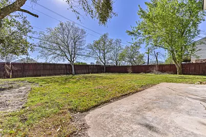 425 E Castle Harbour Drive, Friendswood, TX 77546 - Photo 26