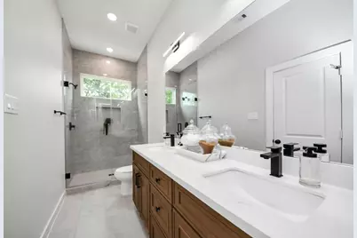 7906 Gladstone Street, Houston, TX 77051 - Photo 24
