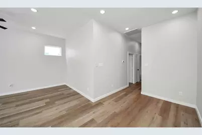 7906 Gladstone Street, Houston, TX 77051 - Photo 28