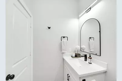 7906 Gladstone Street, Houston, TX 77051 - Photo 20