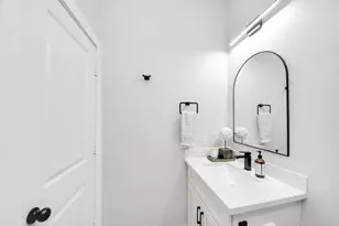 7906 Gladstone St, Houston, TX 77051 - Photo 20