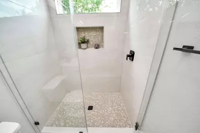 7906 Gladstone Street, Houston, TX 77051 - Photo 18