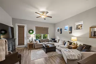 4205 Upland Bend Dr, Houston, TX 77080 - Photo 2