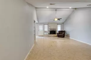 18726 Wood Glen Ln, Houston, TX 77084 - Photo 6