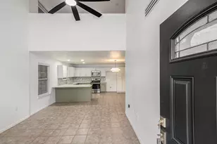 211 Hunt Rd, Baytown, TX 77521 - Photo 4