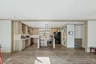 146 Marina Dr, Trinity, TX 75862 - Photo 4