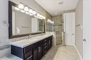 1113 W 18th St, Houston, TX 77008 - Photo 26