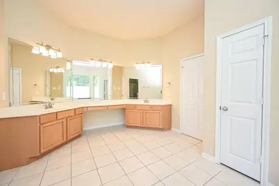 11203 Cypress Way Drive, Houston, TX 77065 - Photo 10