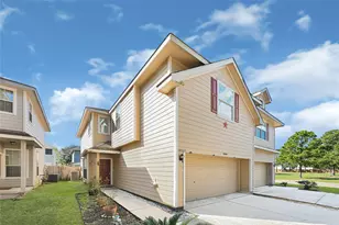 14327 Larkhall Ln, Houston, TX 77014 - Photo 2